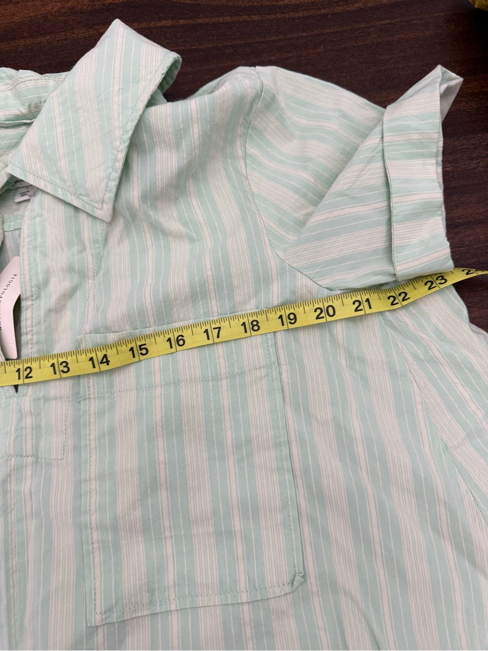 Anthropologie Maeve short-sleeve swing top featuring a relaxed fit - Picture 7 of 9